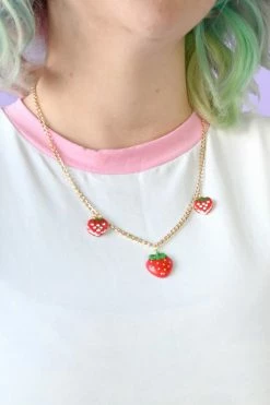 My Violet Strawberry Cream Necklace