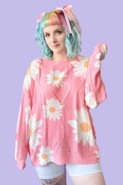 My Violet New Arrivals Aster Lightweight Sweater - Pink